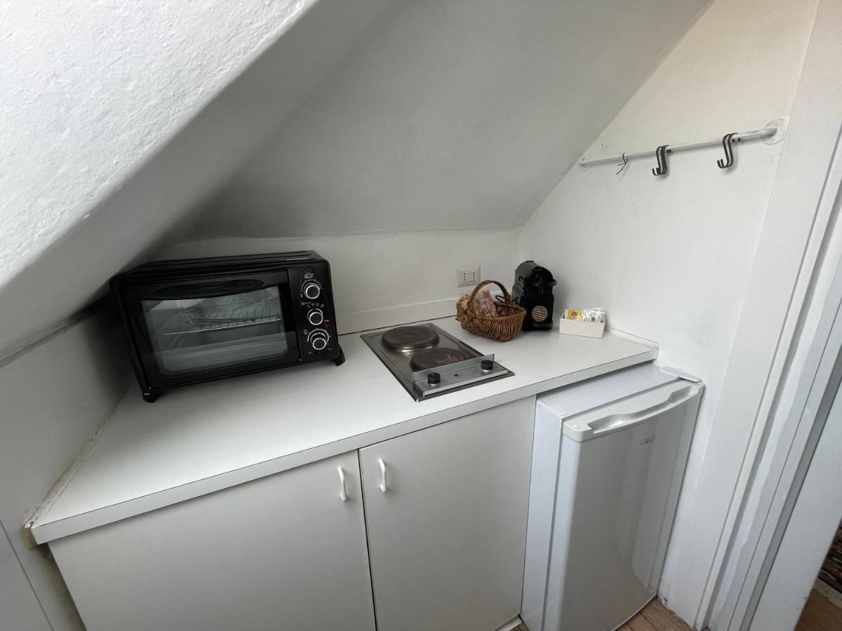 Appartement Tortona Tiny Attic Directly Connected To Duomo à Milan Extérieur photo